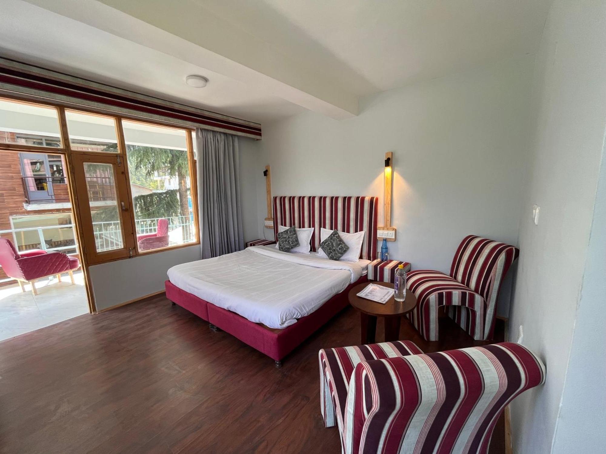 Hotel English Rose, #Personal Parking, #Petfriendly, #Garden, #Bonfire Under The Stars Manāli Εξωτερικό φωτογραφία