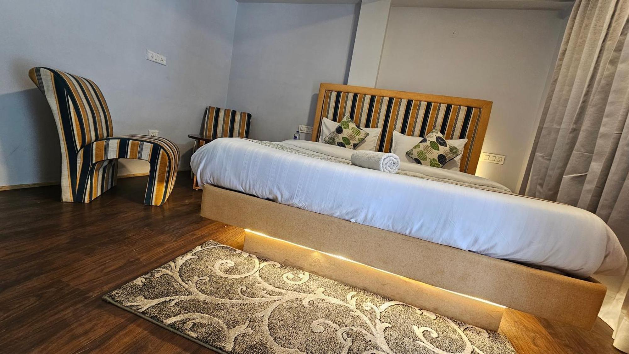 Hotel English Rose, #Personal Parking, #Petfriendly, #Garden, #Bonfire Under The Stars Manāli Εξωτερικό φωτογραφία