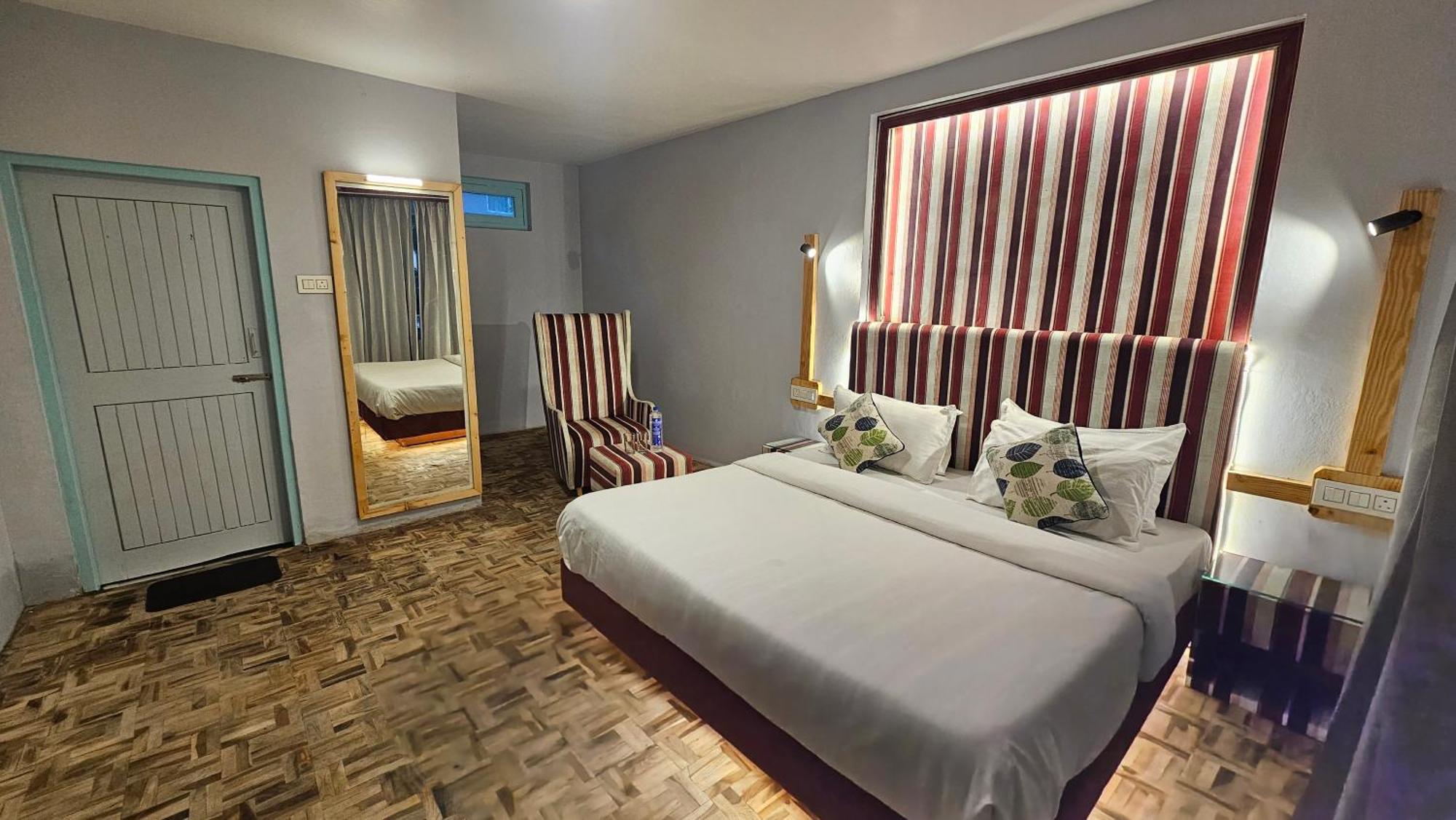 Hotel English Rose, #Personal Parking, #Petfriendly, #Garden, #Bonfire Under The Stars Manāli Εξωτερικό φωτογραφία